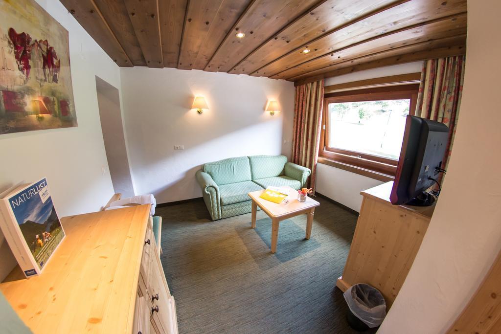 Schi- Und Wanderhotel Berghof Bad Kleinkirchheim Ngoại thất bức ảnh