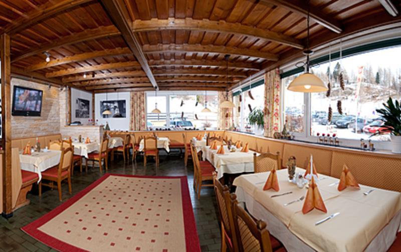 Schi- Und Wanderhotel Berghof Bad Kleinkirchheim Ngoại thất bức ảnh